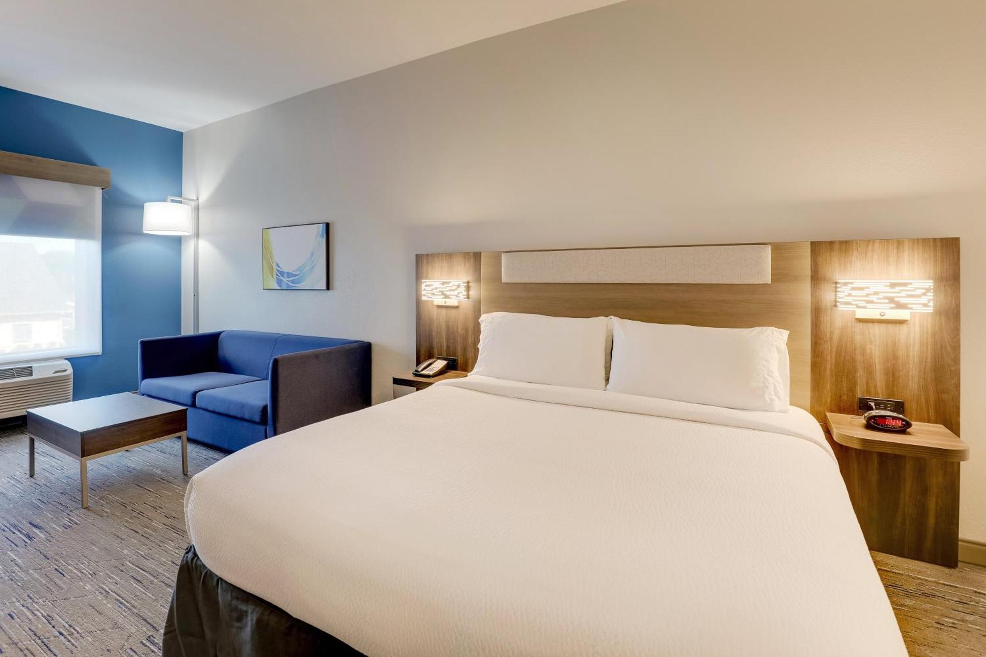 Holiday Inn Express Leland - Wilmington Area By Ihg Extérieur photo