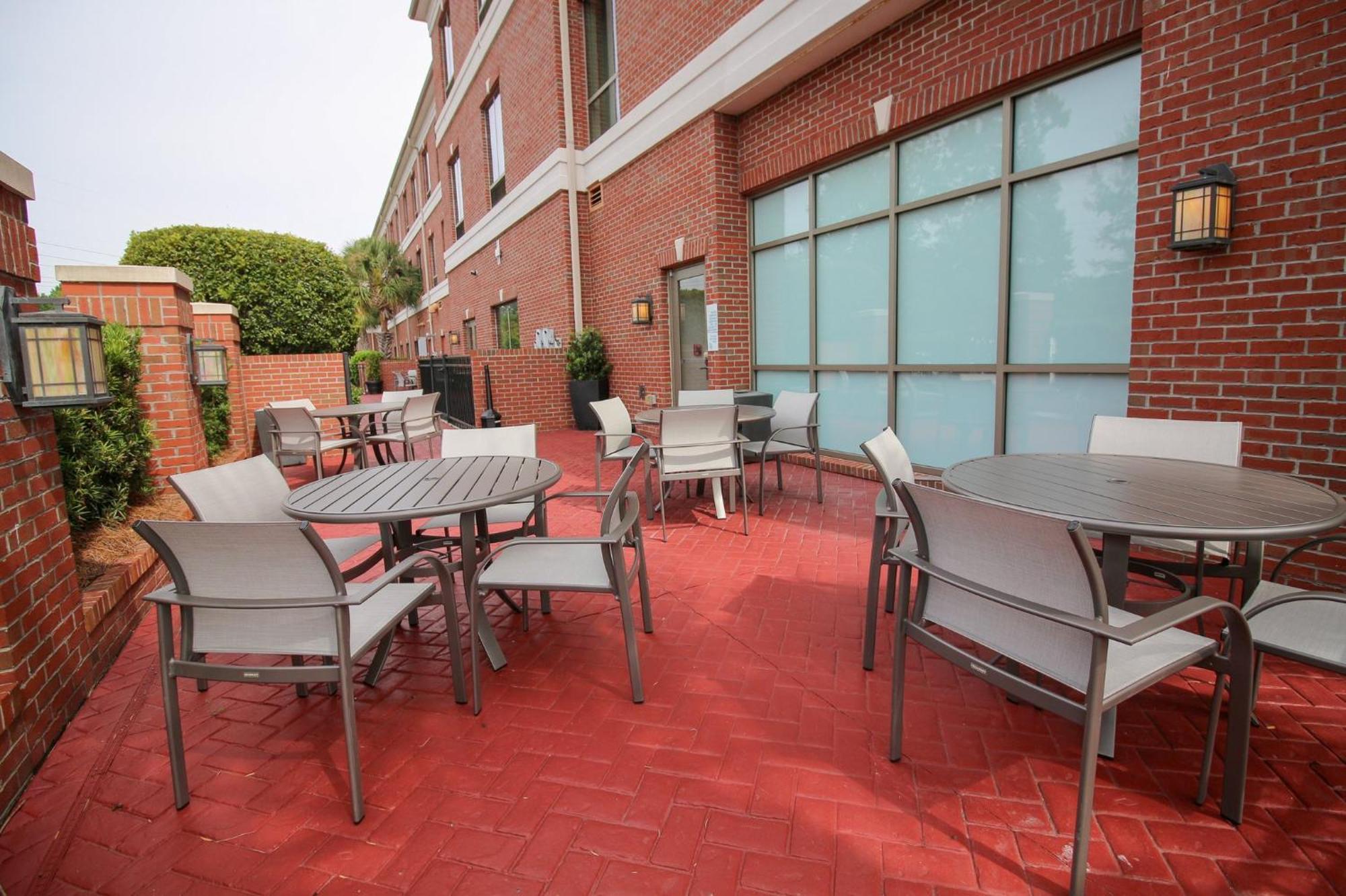 Holiday Inn Express Leland - Wilmington Area By Ihg Extérieur photo