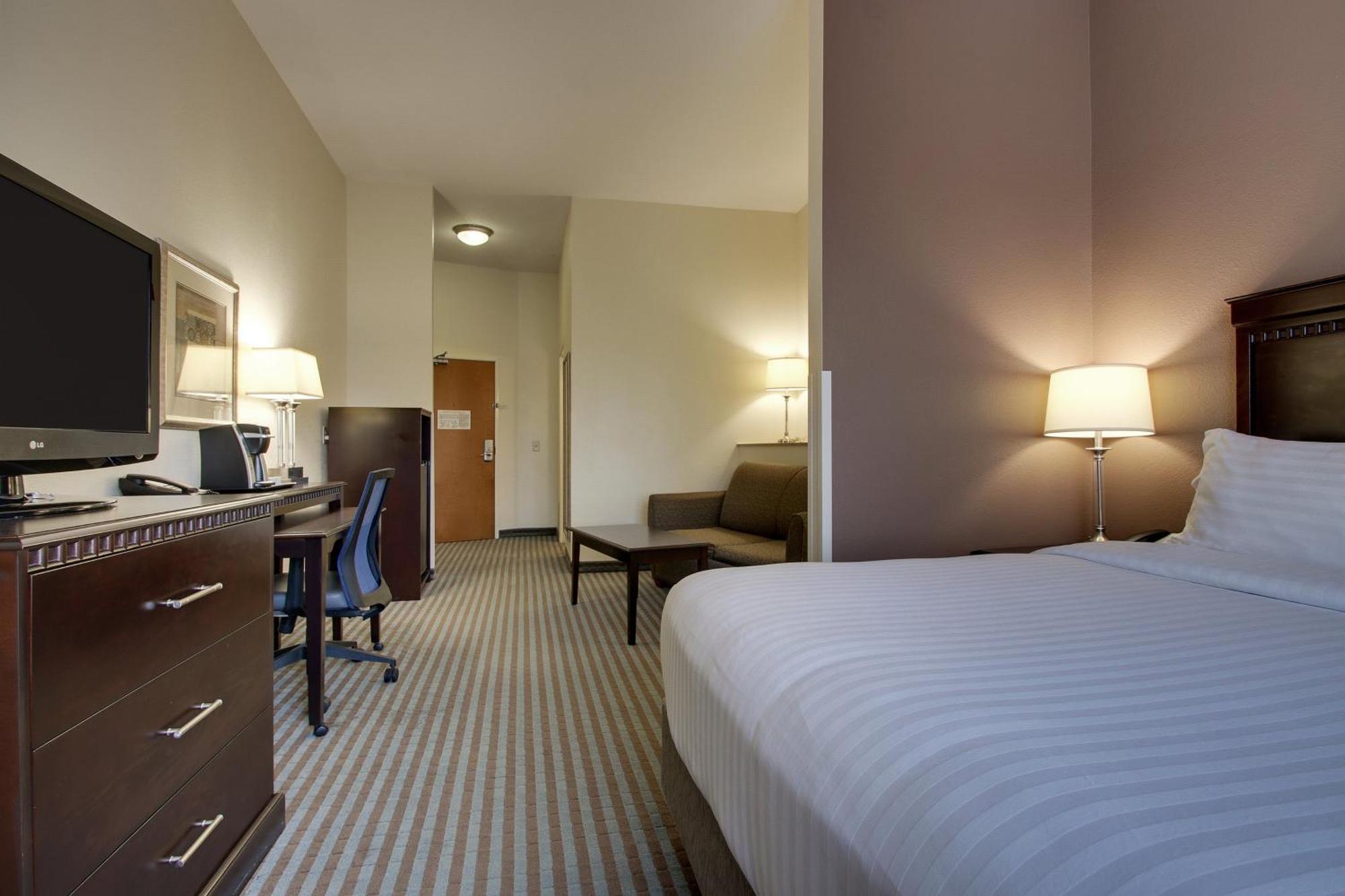 Holiday Inn Express Leland - Wilmington Area By Ihg Extérieur photo