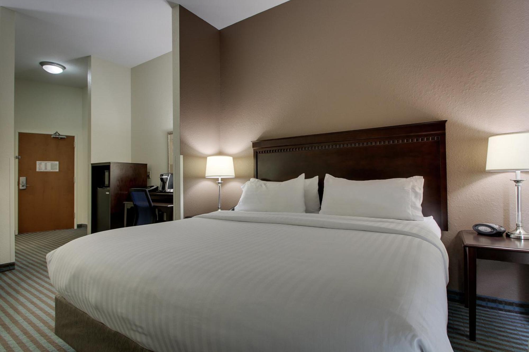 Holiday Inn Express Leland - Wilmington Area By Ihg Extérieur photo