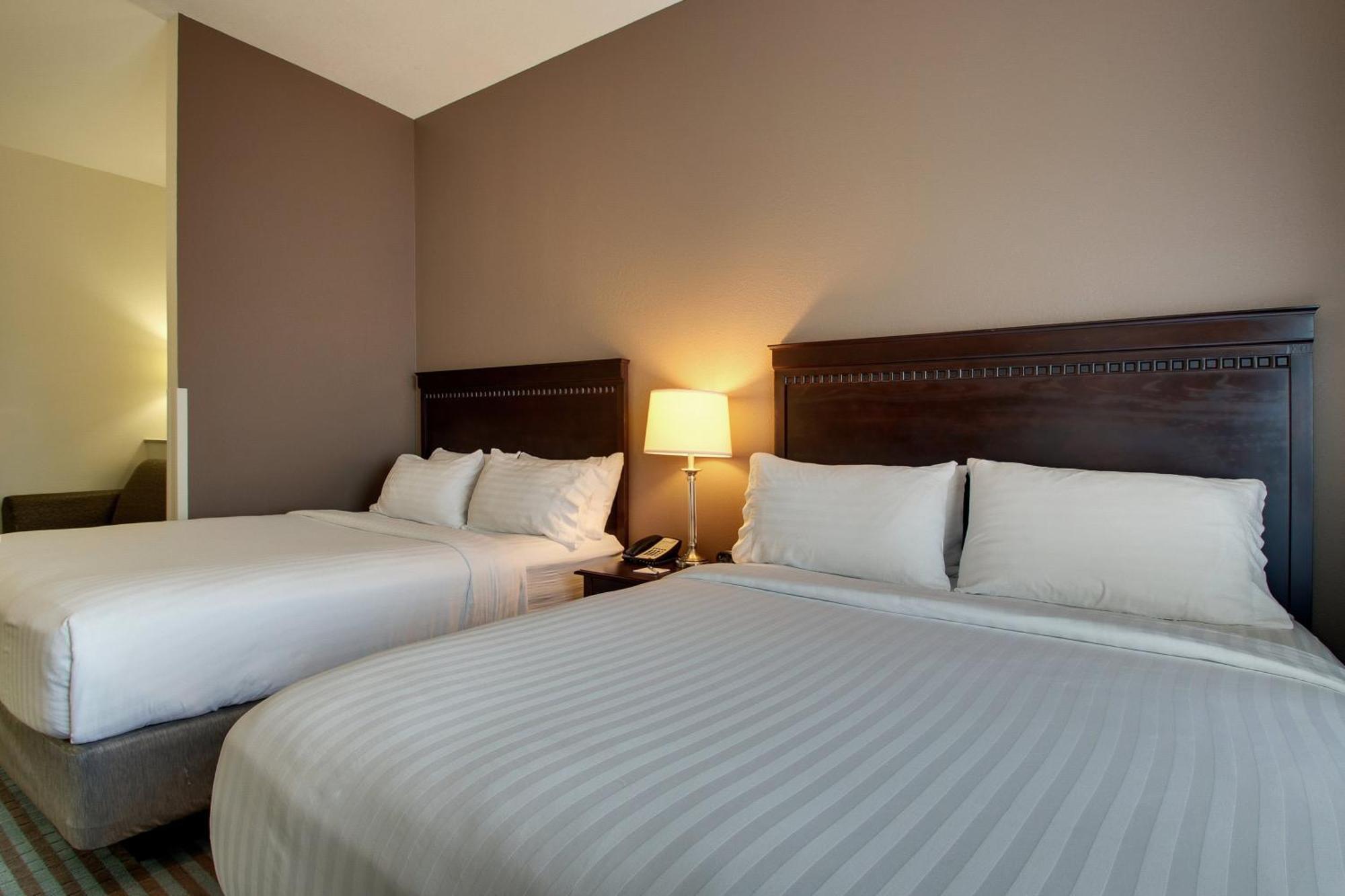 Holiday Inn Express Leland - Wilmington Area By Ihg Extérieur photo